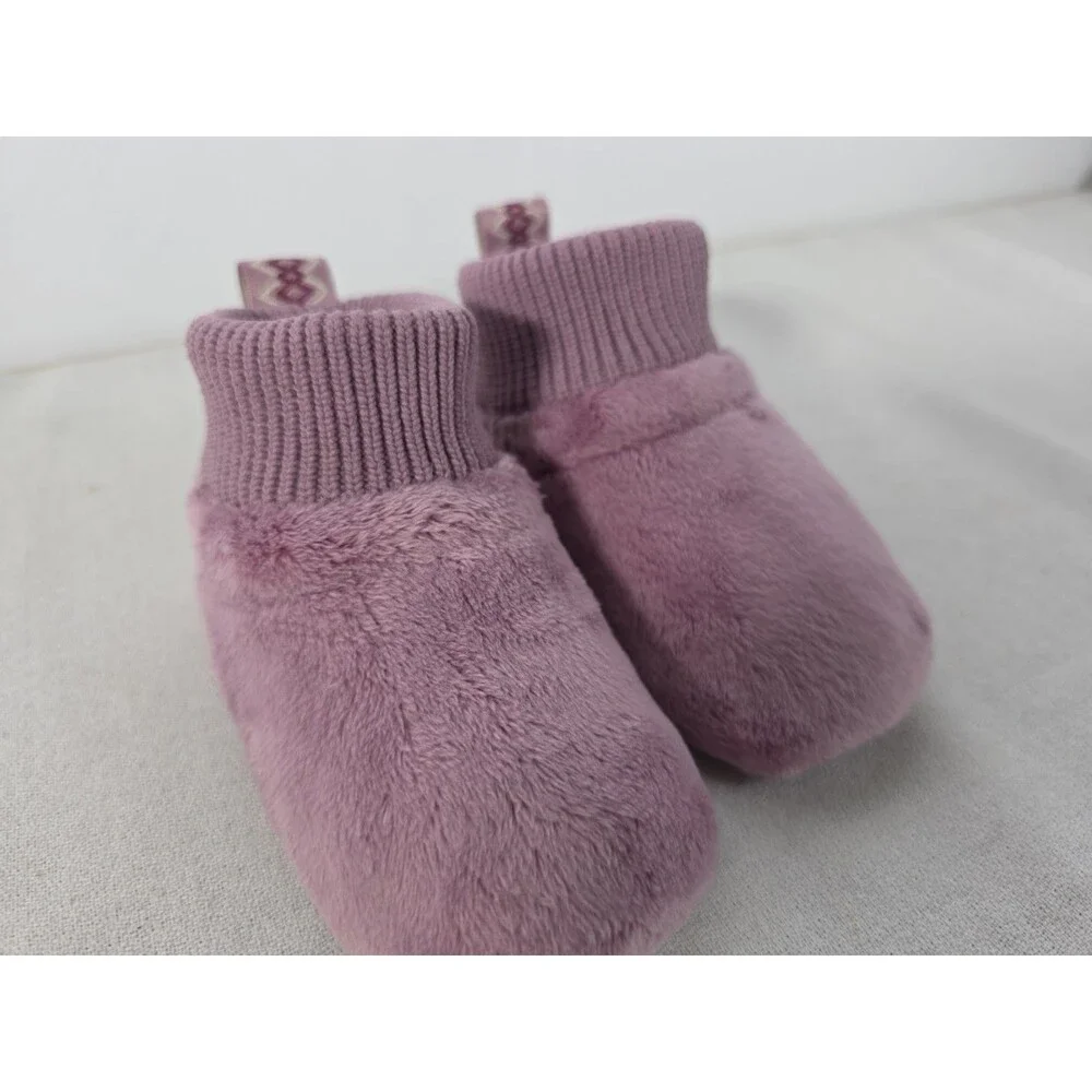 UGG Baby Dusty Orchid Shoes.  Size 4/5.  Color Pink.